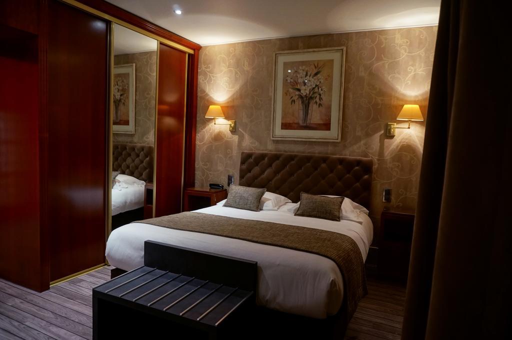 Logis Hotel De Bourgogne - Mâcon Esterno foto
